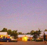 Emerald Maraboon Motor Inn - Cruises Travel