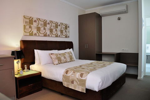 Quality Suites Fremantle - Cruises Travel 1