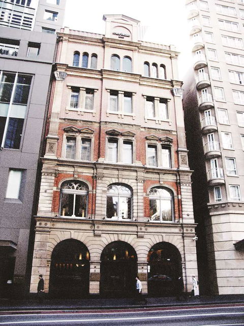 Establishment Hotel - Cruises Travel 0