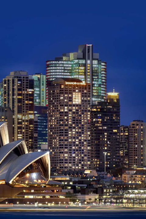 Shangri-La Hotel Sydney - Cruises Travel 2