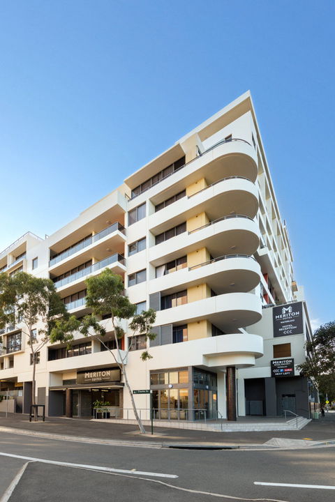 Meriton Suites Waterloo - Cruises Travel 0