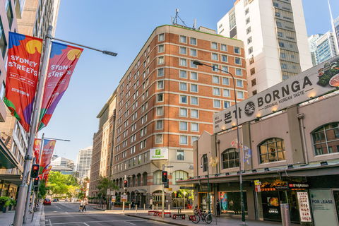 Holiday Inn Darling Harbour - Tourism Guide 1