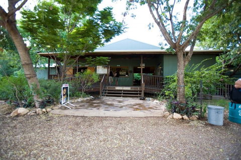 Adels Grove Camping Park Hotel - Tourism Guide 0