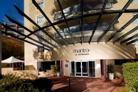 Mantra On Northbourne - Tourism Guide 0
