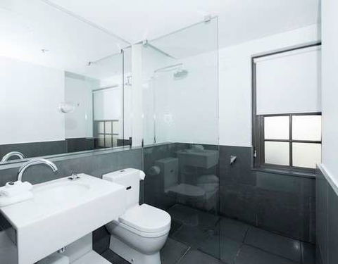 Peppers Gallery Hotel, Canberra - Tourism Guide 1