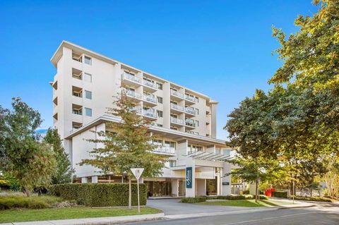 Adina Serviced Apts Canberra Dickson - Tourism Guide 1
