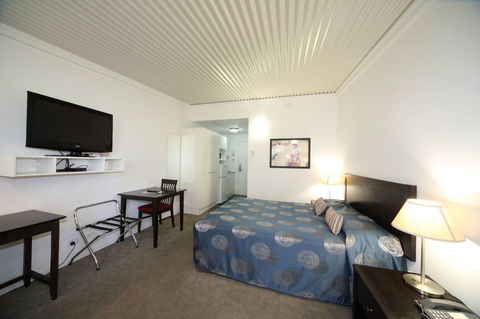 Route 66 Motor Inn - Cruises Travel 2