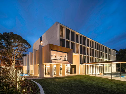 Mercure Sydney Rouse Hill - Cruises Travel 0