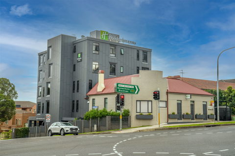 Holiday Inn Stes Parramatta Mar - Cruises Travel 0