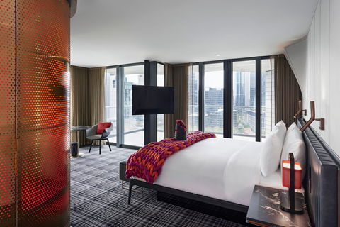 W Melbourne - Tourism Guide 2