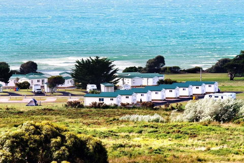 Discovery Parks Devonport - Cruises Travel 0
