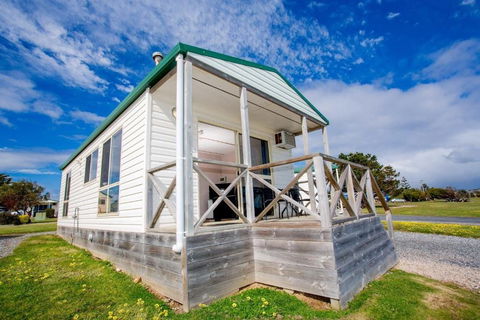 Discovery Parks Devonport - Cruises Travel 1
