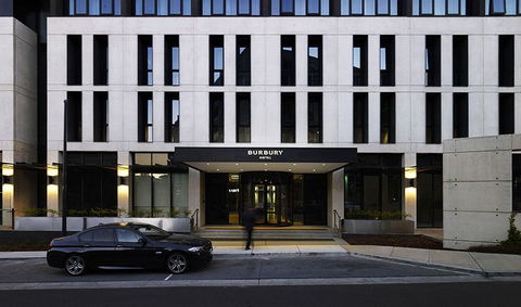 Burbury Hotel - Cruises Travel 0