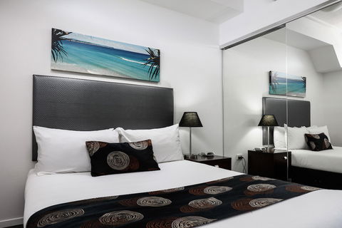 Central Holborn Apartments - Cruises Travel 1