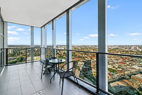 Astra Apartments Parramatta - Skyrise - Cruises Travel 1