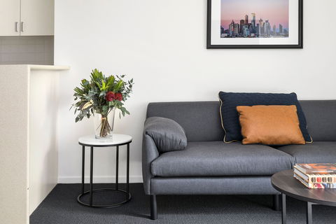 Quest Prahran Serviced Apartments - Cruises Travel 2