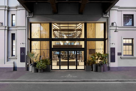 Pier One Sydney Harbour - Tourism Guide 2