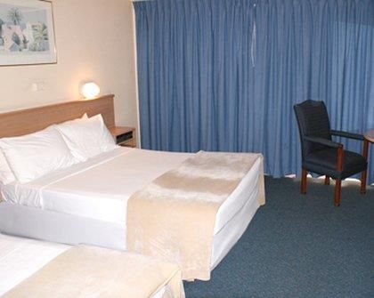 Metropolitan Motor Inn - Cruises Travel 1