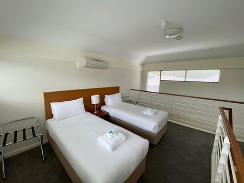 Margarets In Town Apartments - Cruises Travel 16