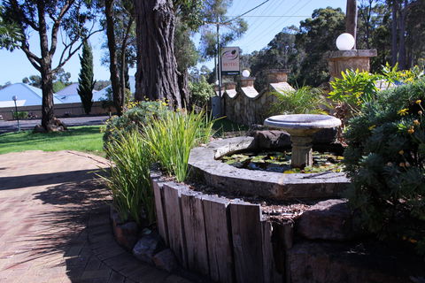 Margaret River Motel - Cruises Travel 1