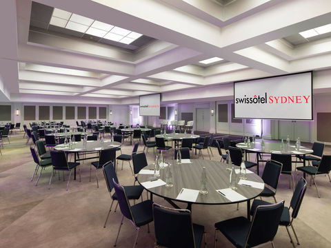 Swissotel Sydney - Cruises Travel 10