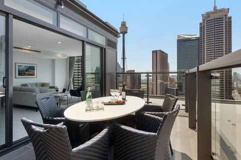 Meriton Suites Sussex Street, Sydney - Cruises Travel 9