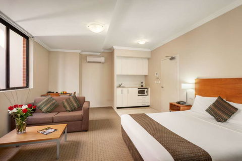APX Apartments Darling Harbour - Tourism Guide 15