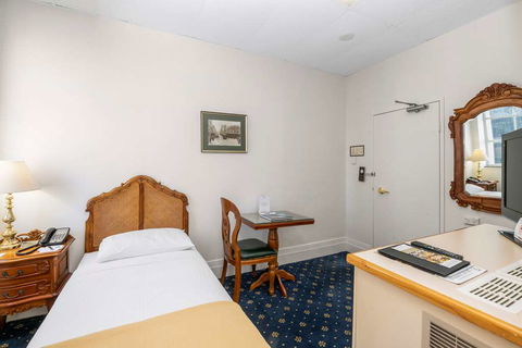 Castlereagh Boutique Hotel, Ascend - Cruises Travel 3