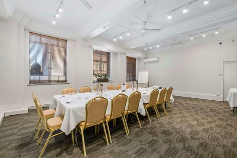 Castlereagh Boutique Hotel, Ascend - Cruises Travel 9