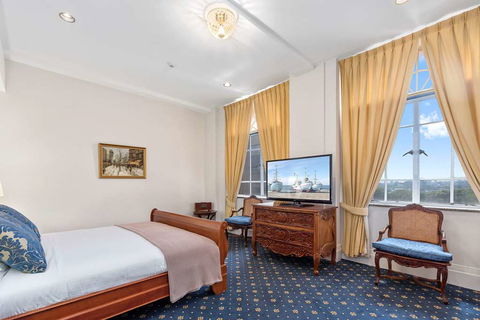 Castlereagh Boutique Hotel, Ascend - Cruises Travel 15