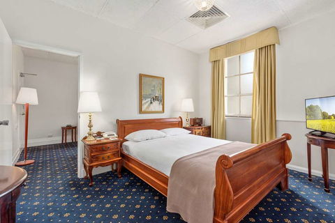 Castlereagh Boutique Hotel, Ascend - Cruises Travel 17