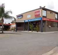 Nightcap at Playford Tavern - Cruises Travel