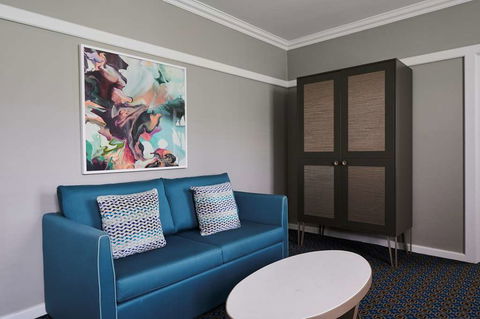 Hotel Kurrajong Canberra - Cruises Travel 14
