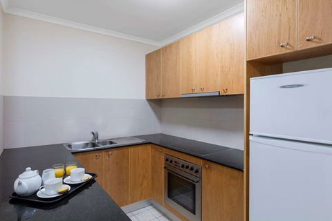 Nesuto Canberra Apartment Hotel - Tourism Guide 10