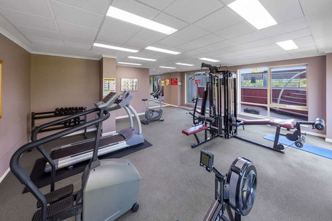 Nesuto Canberra Apartment Hotel - Tourism Guide 15