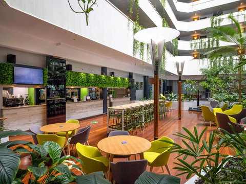 Novotel Darwin Atrium - Travel Search 3