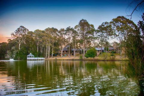 Lincoln Downs Resort, BW Signature Coll - Cruises Travel 0