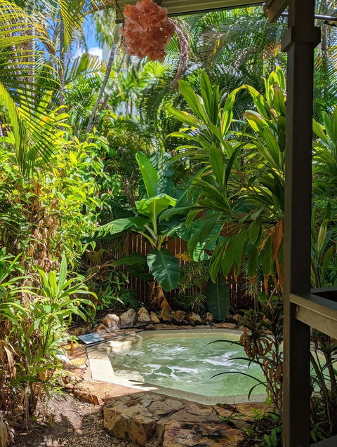 Palms City Resort - Cruises Travel 7