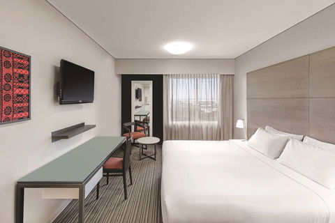 Adina Apartment Hotel Darwin Waterfront - Cruises Travel 8