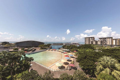 Adina Apartment Hotel Darwin Waterfront - Cruises Travel 17