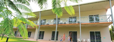 Club Tropical Resort Darwin - Cruises Travel 0