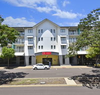 Metro Advance Apartments  Hotel - Cruises Travel