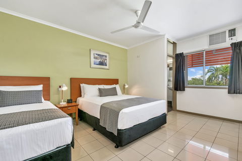 Vitina Studio Motel - Cruises Travel 13