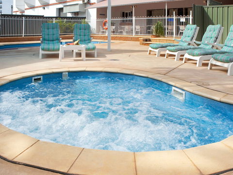 Novotel Darwin Atrium - Cruises Travel 9