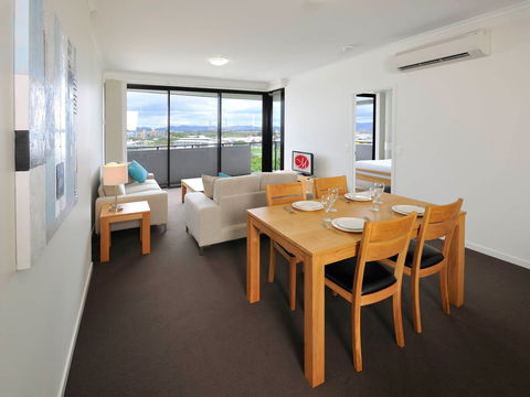 Apartments G60 Gladstone - Tourism Guide 1