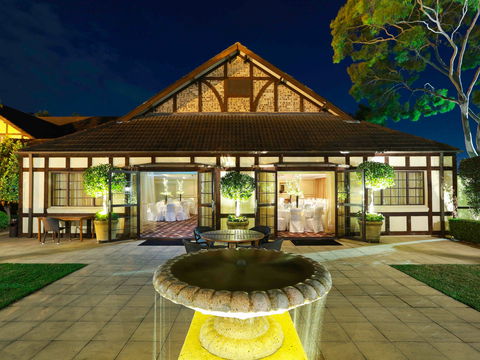 Grand Mercure The Hills Lodge - Tourism Guide 0