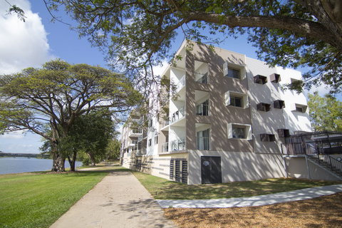 Itara & Jacana Apartments - Travel Agents 1