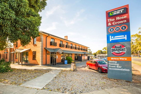 Nightcap Rose & Crown Hotel - Travel Search 0