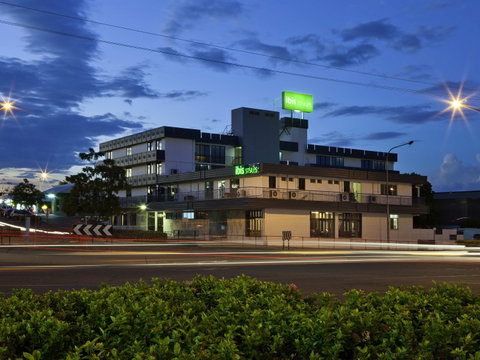 Ibis Styles Mt Isa Verona - Tourism Guide 0