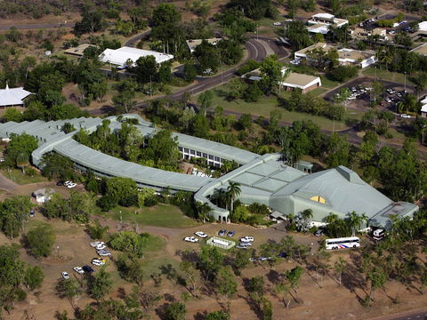 Mercure Kakadu Crocodile Hotel - Cruises Travel 0